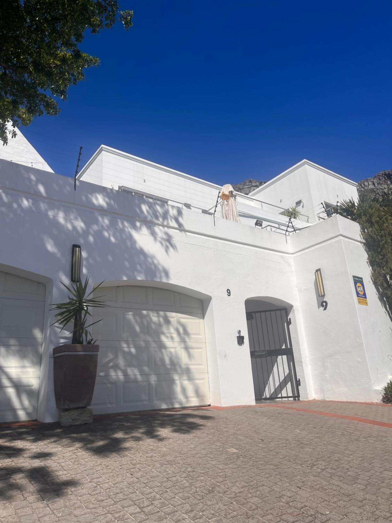 Villa Cozy Camps Bay House With Mountain And Sea View Ciudad del Cabo Exterior foto
